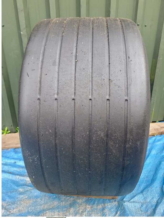 Opona Pirelli 445/45 - R 19,5 19.5 St 01