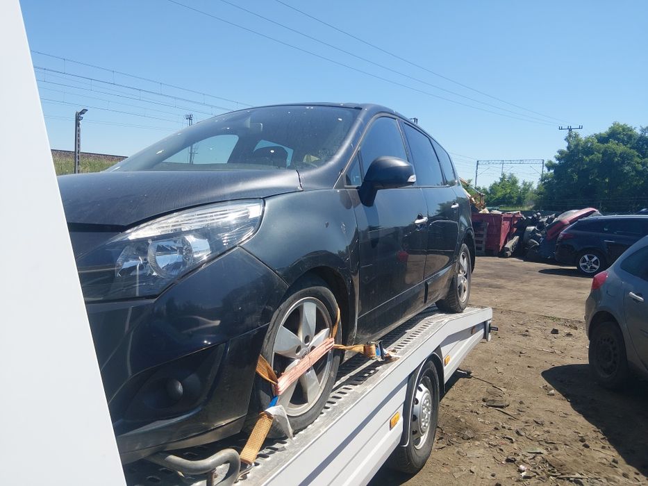 Renault scenic  3 na części