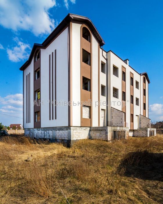 Без комісії. Інвестиційний проєкт 2200 м² у Софіївській Борщагівці