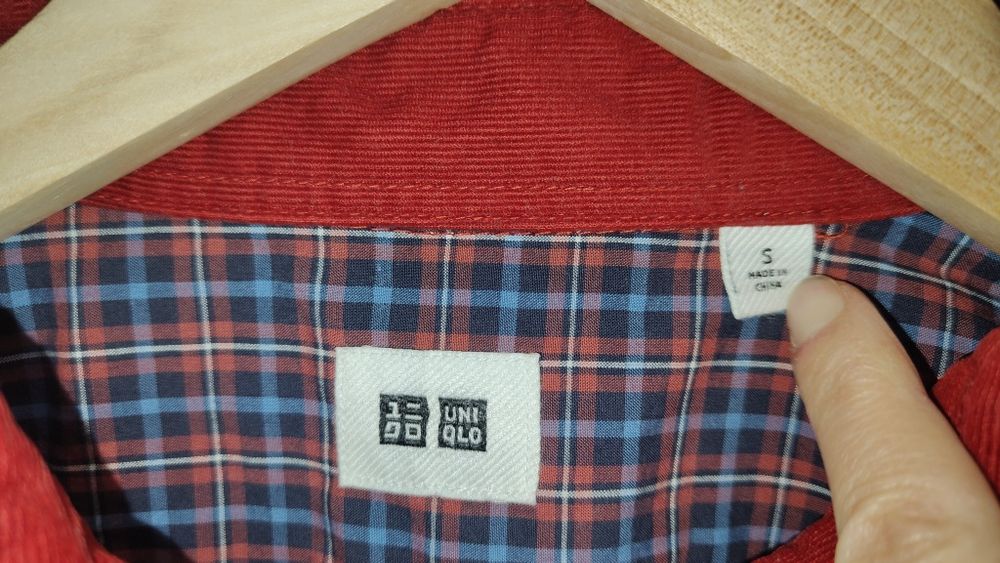 Koszula Uniqlo r. S sztruks NOWA czerwona