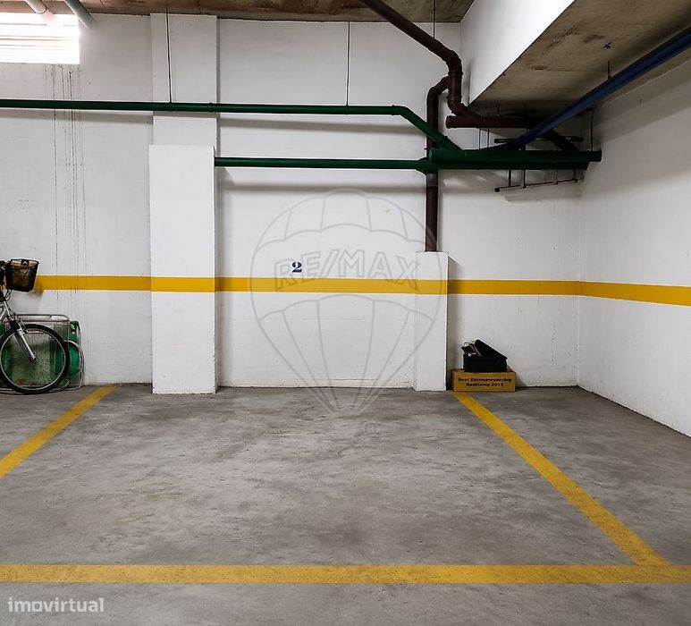 Garagem  para arrendamento