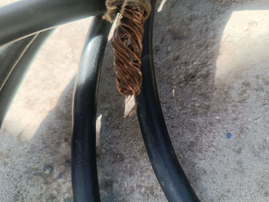 кабель сварочный медный 6 м. вес:1,35