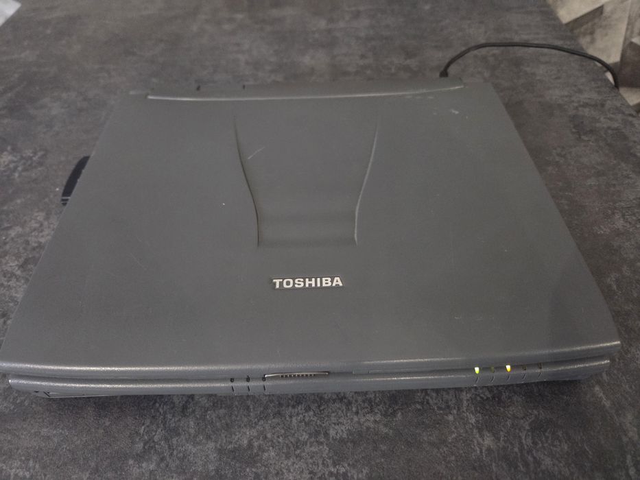 Retro Laptop Toshiba Satellite 4090XCDT