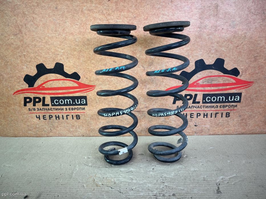 Audi A3 8V 12-20 Golf VII Пружина задняя 5Q0511115BH