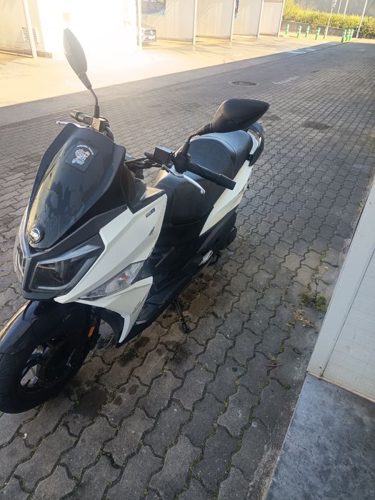 Moto 125 cc como nova
