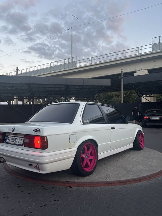 Продам bmw e30 m50b25