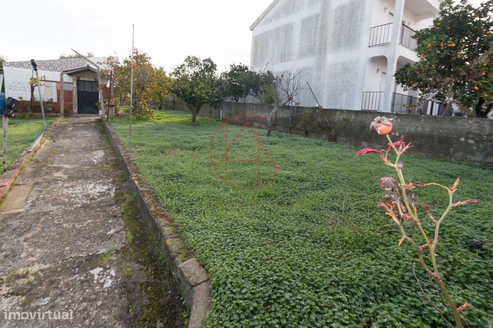 Terreno a venda Santo António da Charneca - Quinta dos Catarinos