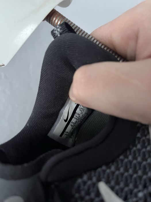 Nike zoom pegasus strike кросівки бігові