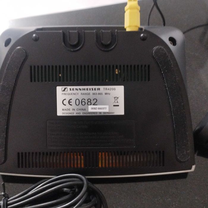 Słuchawki bezprzewodowe stacjonarne