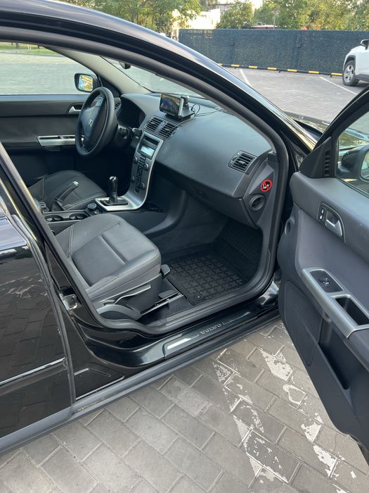 Продам Volvo v50