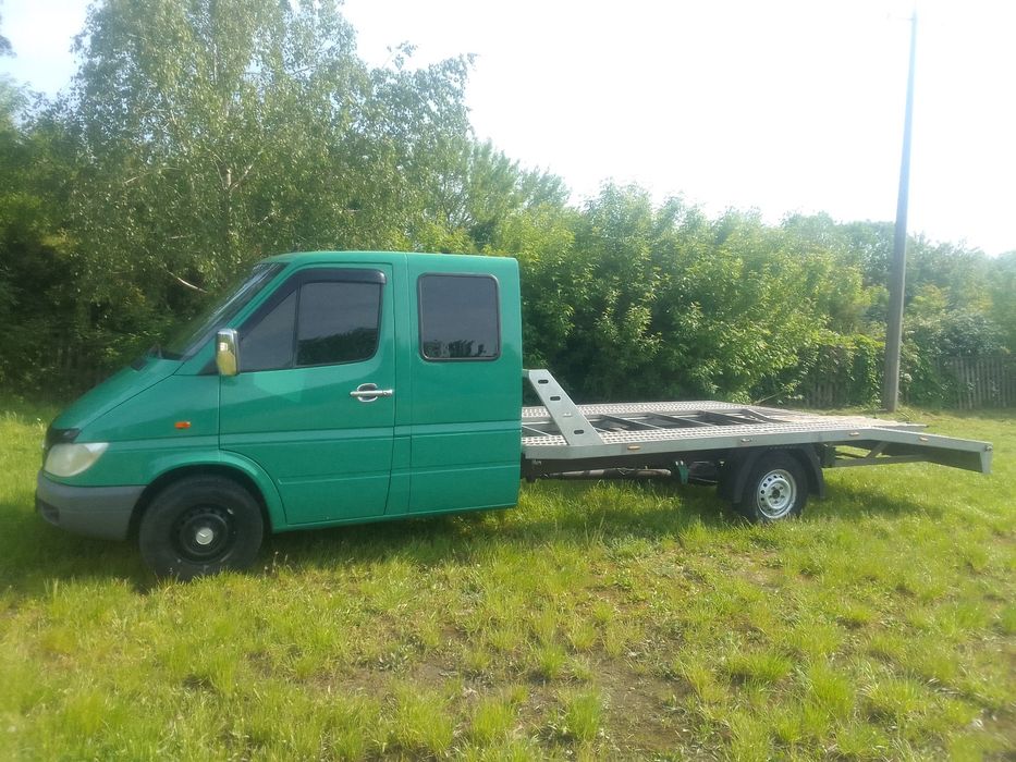 Послоги услуги евакуатор лафет лавет цілодобово