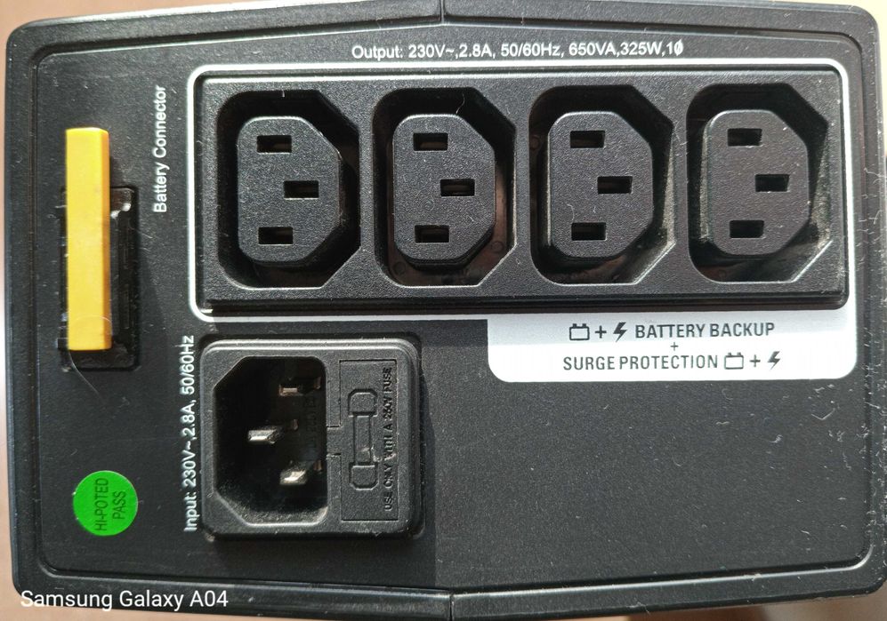 Джерело безперебійного живлення