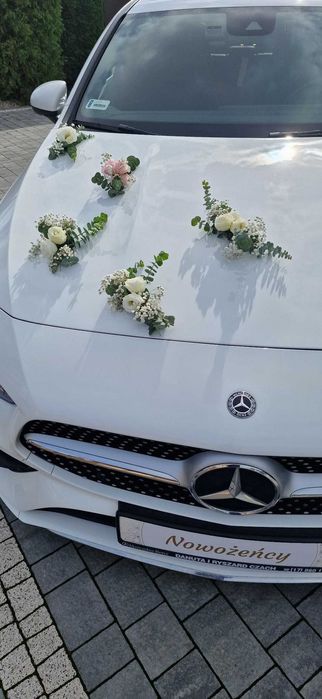 Auto do ślubu Mercedes CLA dekoracja gratis samochód wynajem