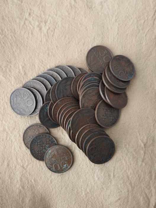 Moedas de 50 centavos para despachar.