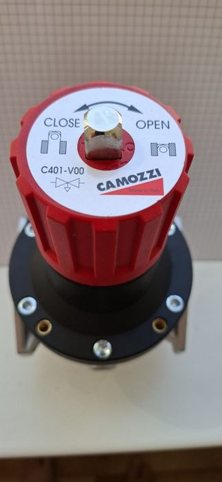 Регулятор тиску С401-V00 Camozzi