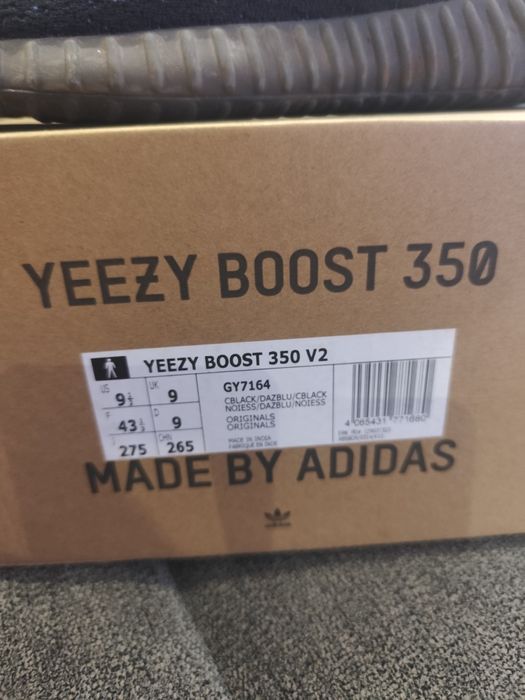 YEEZY BOOST 350 roz. 43 1/3.