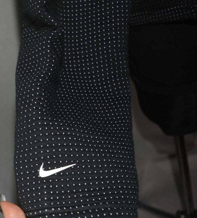 Luźna bluza Nike M