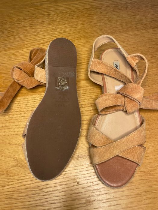 Sandálias Cunha Espadrille AREZZO Camel – Camurça – Tam. 38 EUR (36 BR)