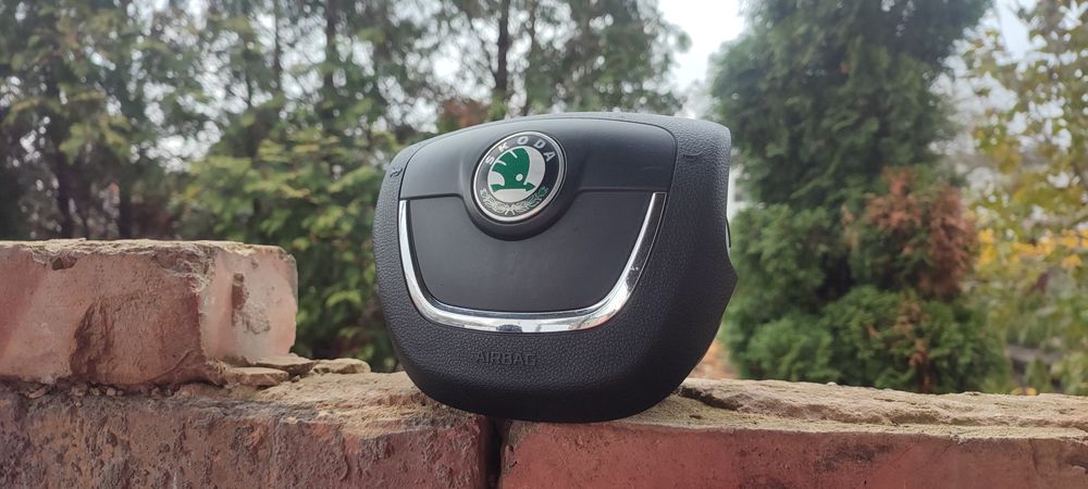 Подушка безпеки в кермо Шкода Октавіа А5 рестайлінг 1z0880201AH