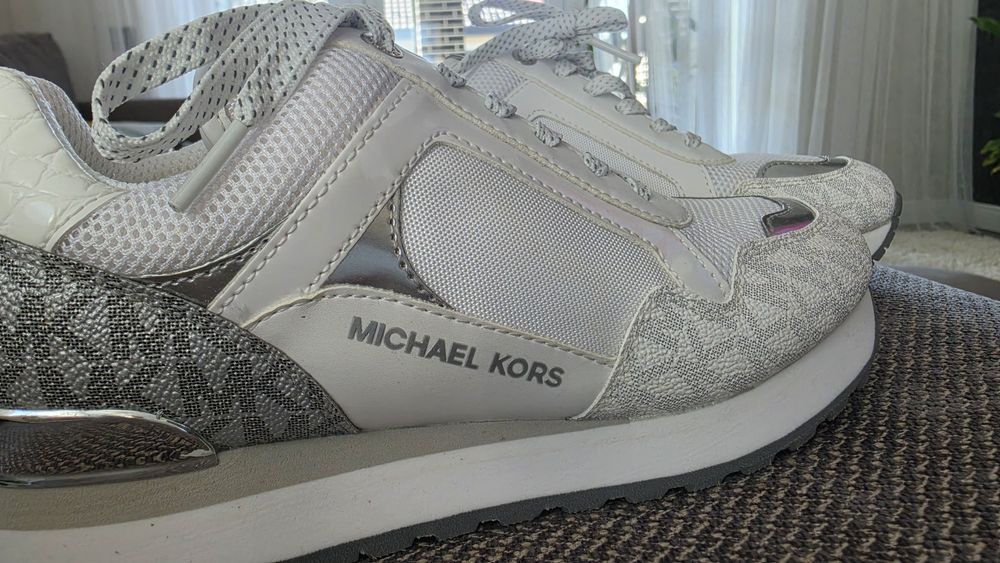 Кросівки michael kors 36 розмір