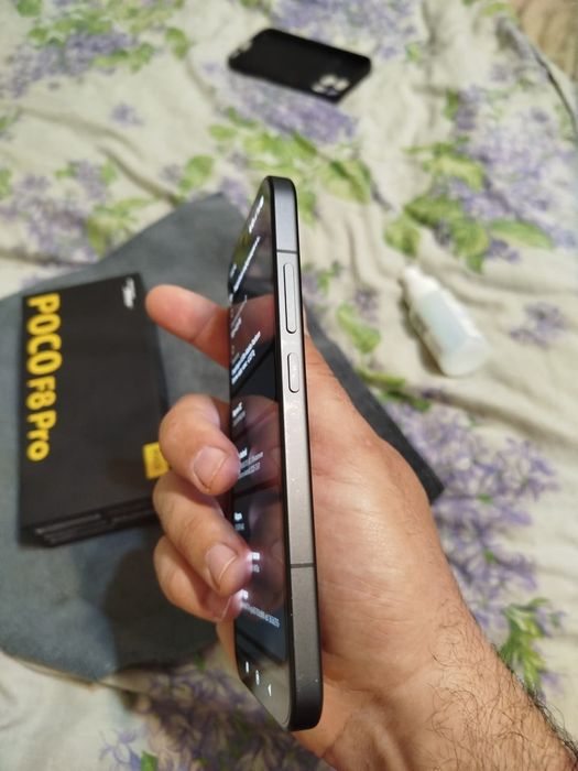 Pocco f8 pro 12-24/256
