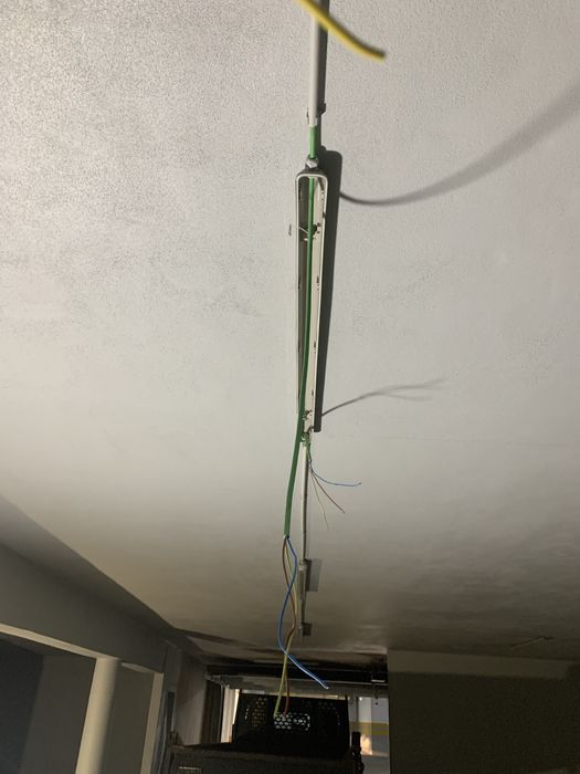 Eletricista Profissional – Serviços Rápidos e de Qualidade