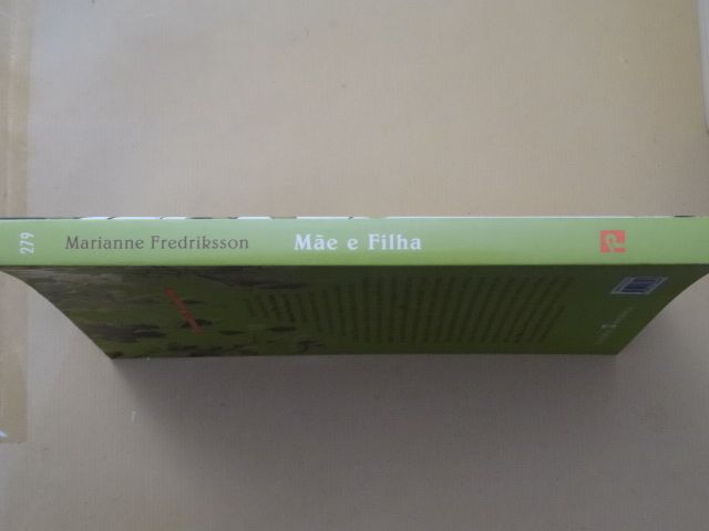 Mãe e Filha de Marianne Fredriksson