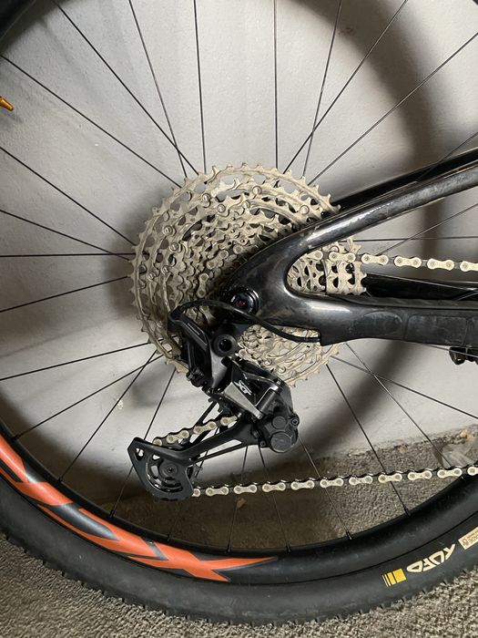 Giant Anthem Pro 3 Carbono 29” – Tamanho M