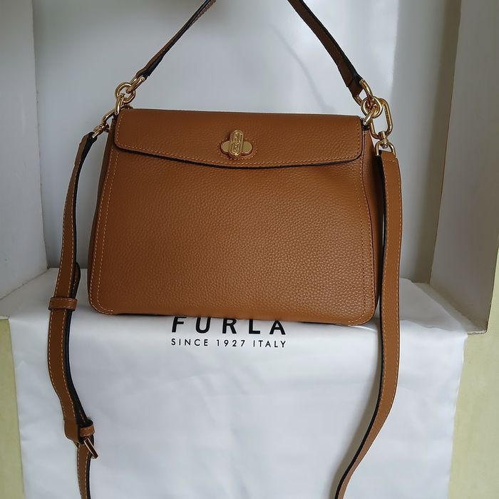 Сумка( Furla ,Coccinelle,  coach )