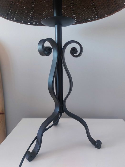 Candeeiro mesa estilo rústico