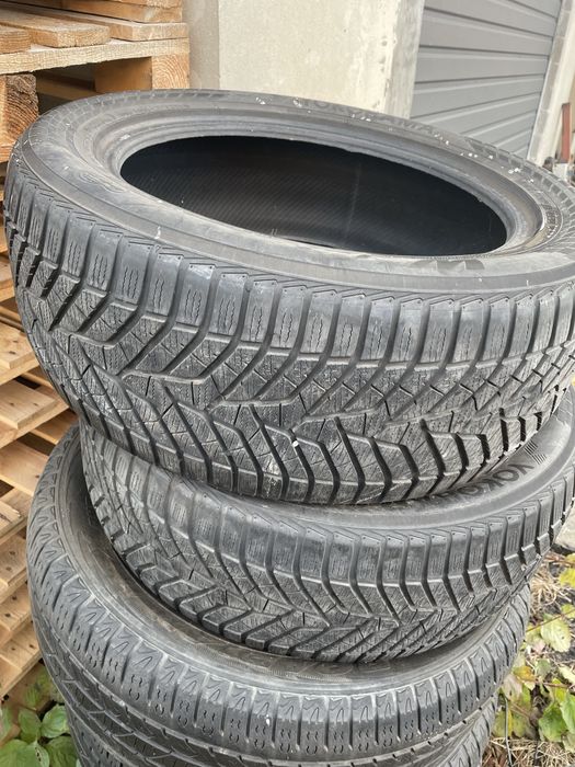 Yokohama w drive v905 245/50 r18