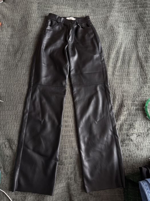 Кожанные штаны the lace