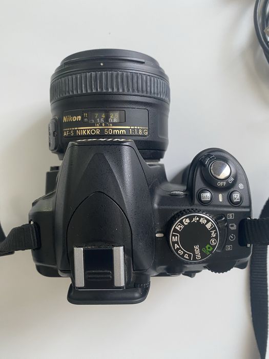 Фотоапарат Nikon D3100 + об’єктив Nikkor 50mm f/1.8G