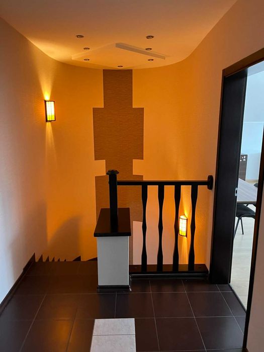 Продаж гарного будинку-готелю с. Кедина гора