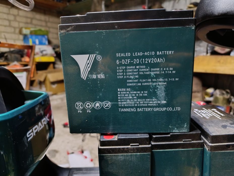 Акумулятори 12в20а 4штуки для єлектротоанспорта