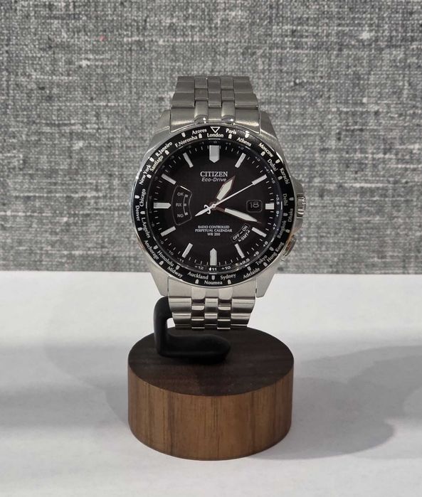 Чоловічий годинник Citizen Eco-Drive AW1431-24W Marvel Hulk 43mm новий