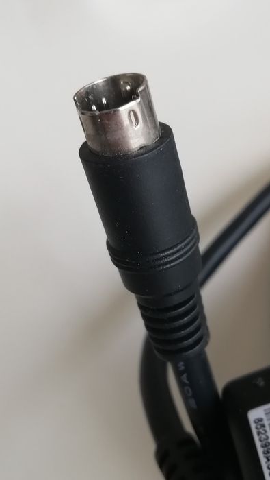 AC/DC Adapter conector 5 pinos