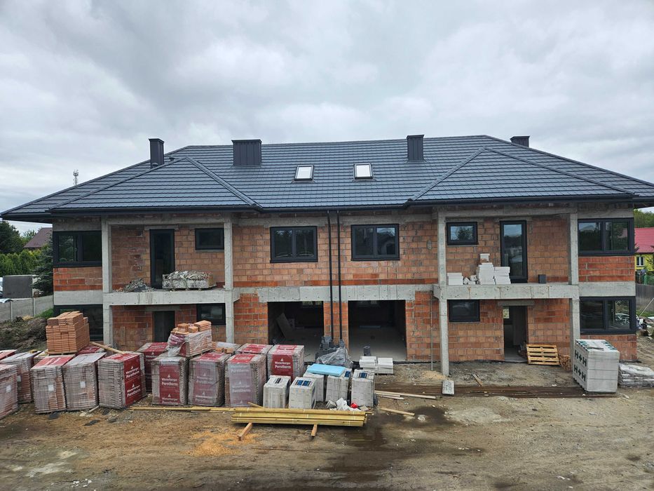 Segment koło Halinowa duży ogród