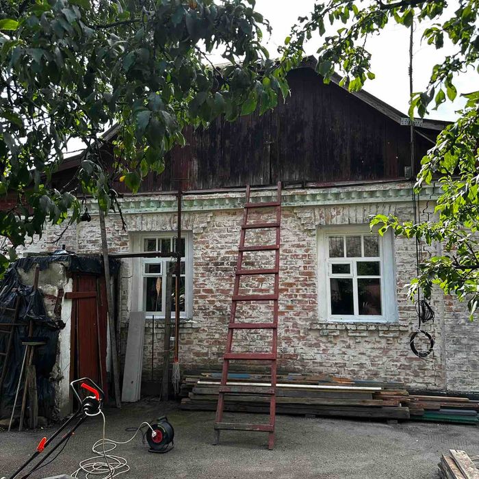 Продаж приватного будинку у м.  Фастів! 80,7  м², доглянута ділянка 8 соток. Газове опалення, електроенергія 24/7. Провулок Кривоноса, 10