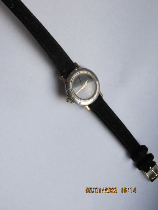 Charm de Luxe ciekawy zegarek damski
