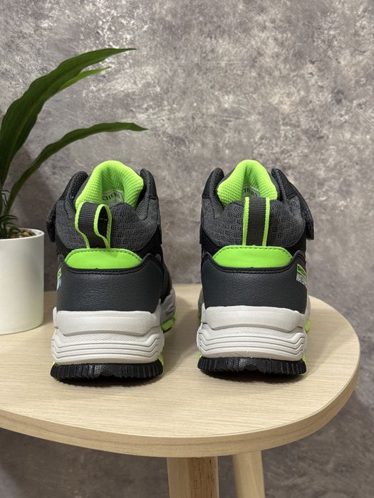 30р 31р 32р Дитячі черевики Skechers Drollix