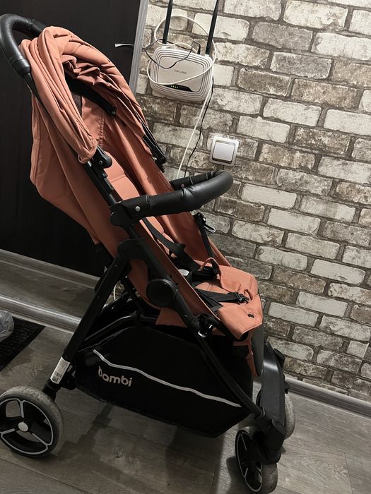 Коляска детская bambi рабочая бу