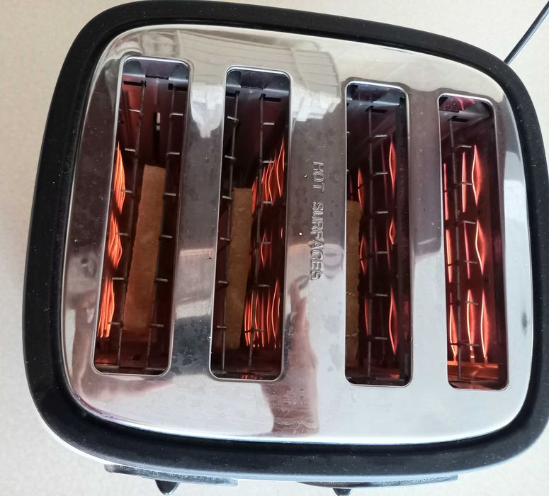 Toster Russell Hobbs