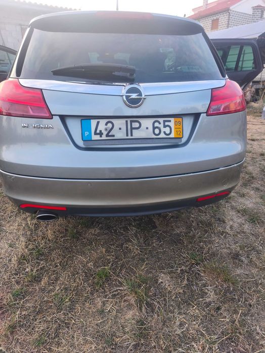 Vendo Opel Insignia - Excelente Estado - Revisão Geral Feita