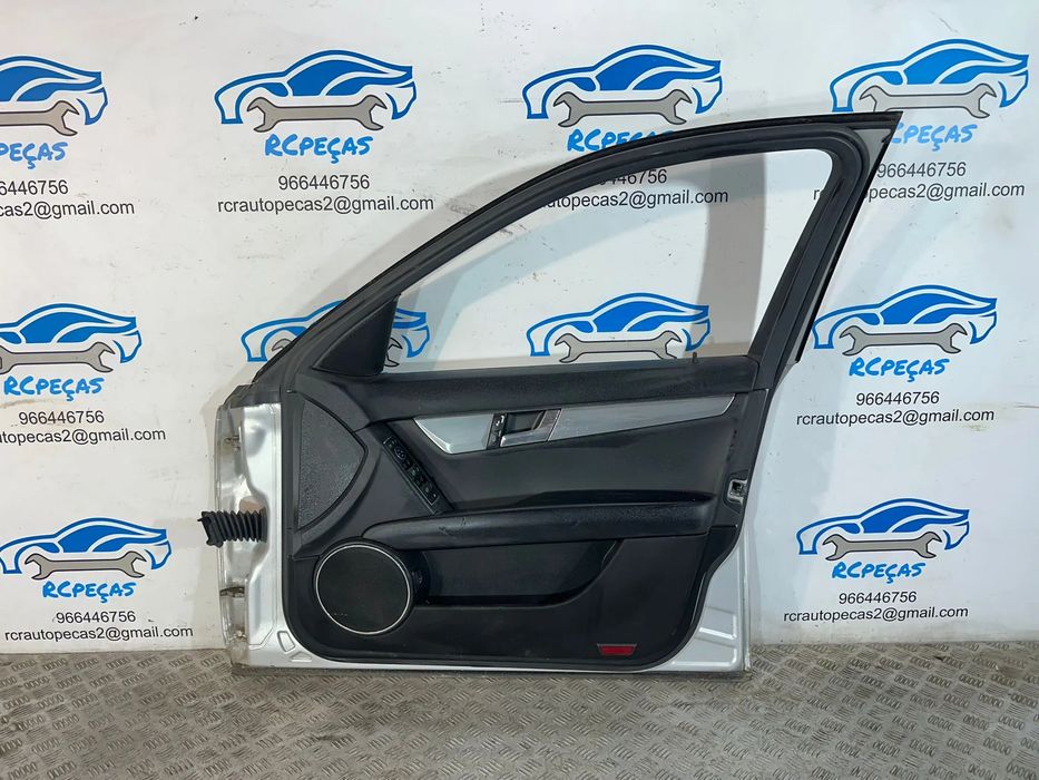 Porta Frente Frontal Direita Original Mercedes Benz Class C W204 2007
