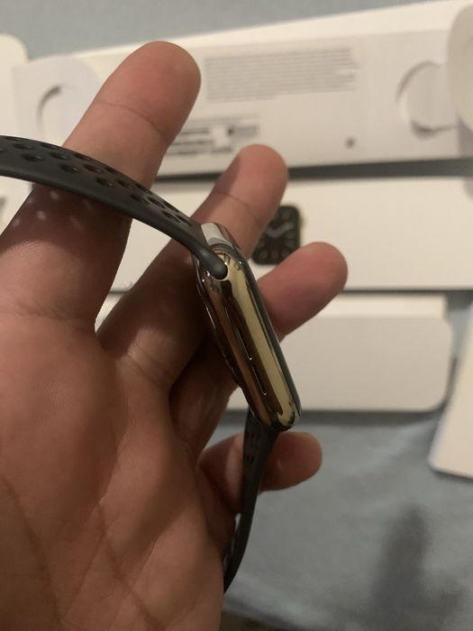 Apple watch 6 44mm em Aço e vidro safira