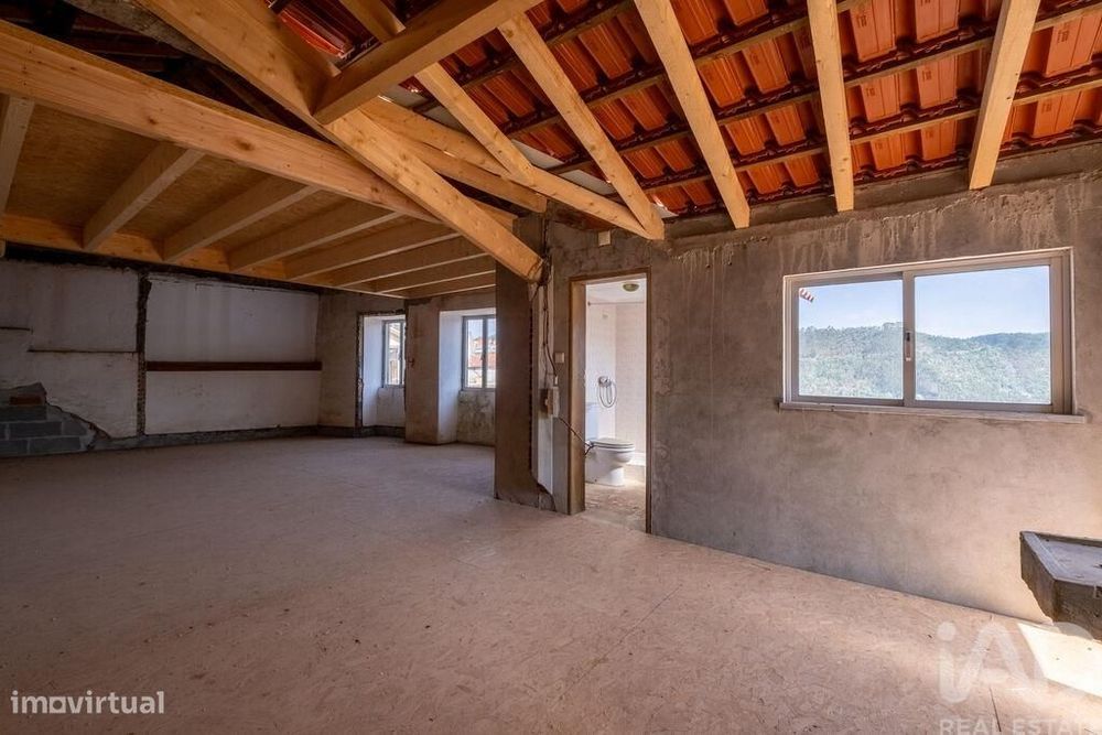 Casa / Villa T2 em Penacova de 158,75 m2