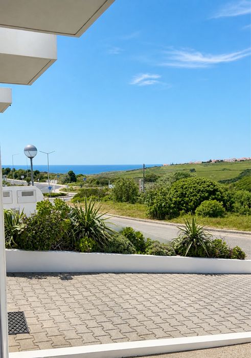 T0 renovado com vista mar + logradouro – excelente investimento