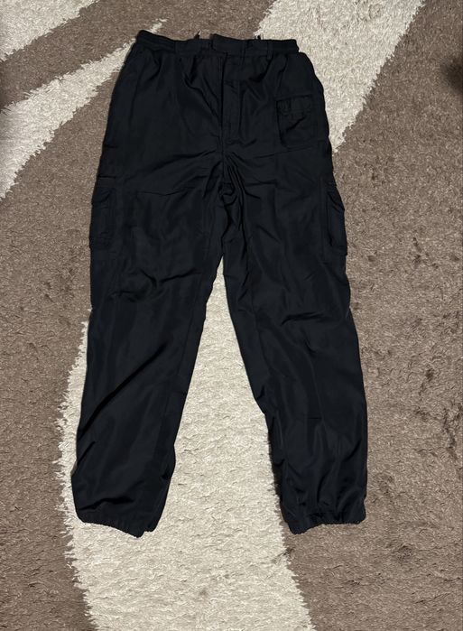 Чоловічі штани з кишенями та чоловічі шерстяні брюки.