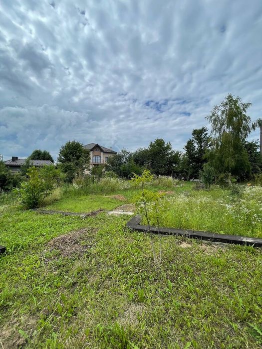 Продаж земельної ділянки під забудову вул. Центральна с. Виннички
